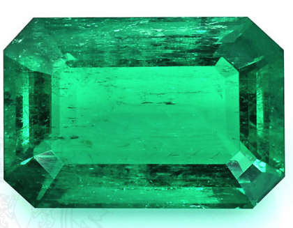 Emerald showing the Fine clarity level